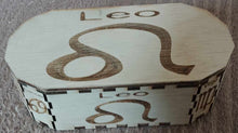 Load image into Gallery viewer, Zodiac box - large