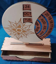 Load image into Gallery viewer, Infinity Calendar - wooden perpetual floating