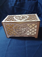 Load image into Gallery viewer, Filigree boxes