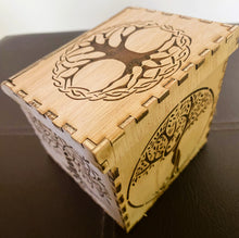 Load image into Gallery viewer, Handmade box - medium customised